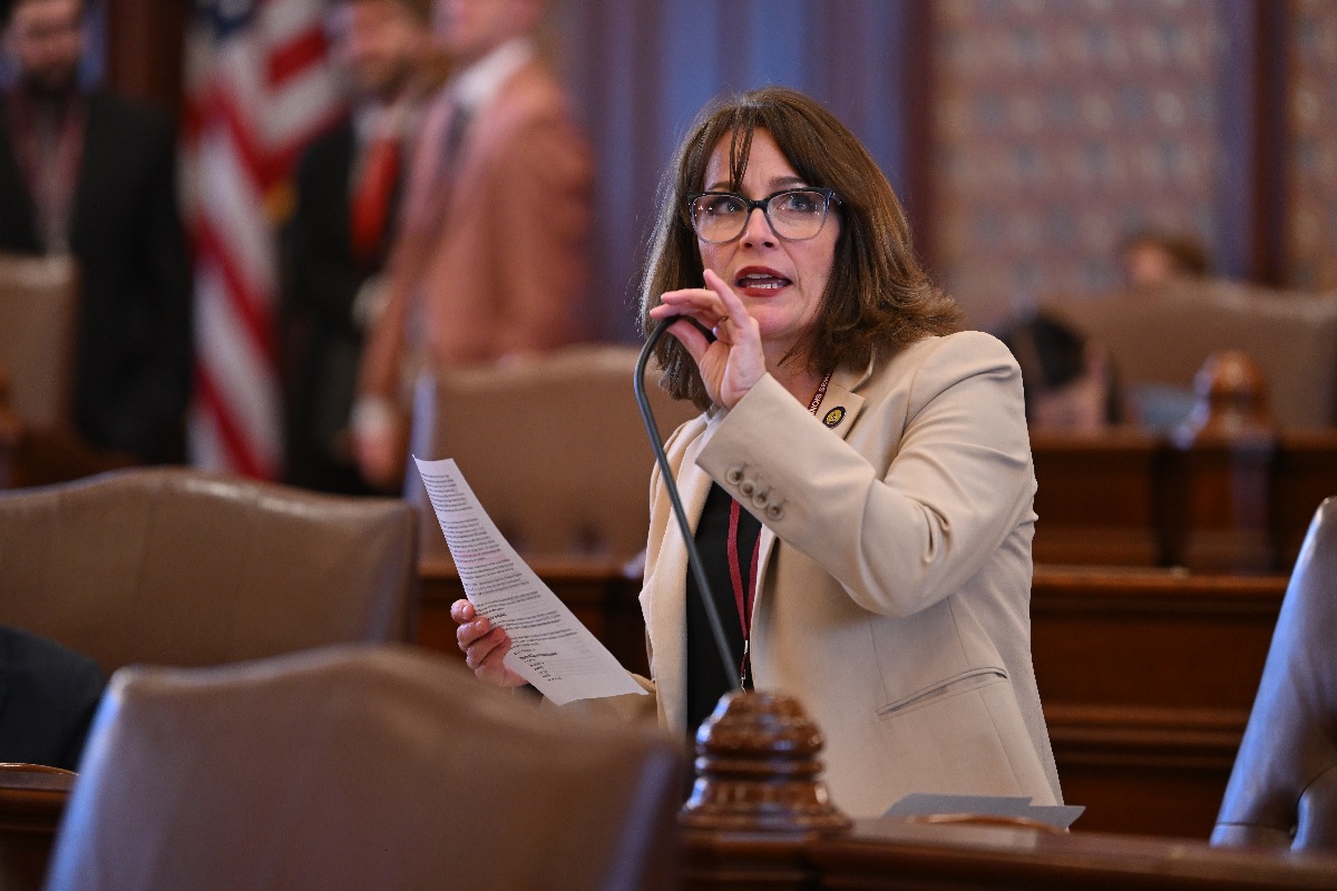 State Senator Meg Loughran Cappel speaks on the Senate floor